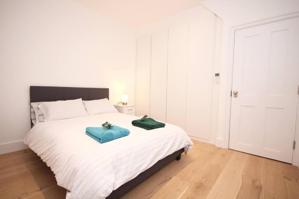 런던 Lovely Flat In Baker Street 아파트 외부 사진